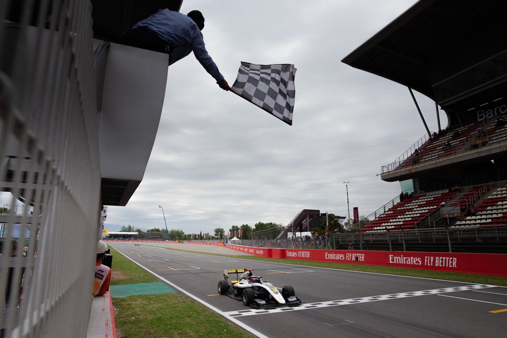 Christian Lundgaard var første mand over målstregen ved første afdeling af FIA Formel 3
(Foto: FIA Formula 3)